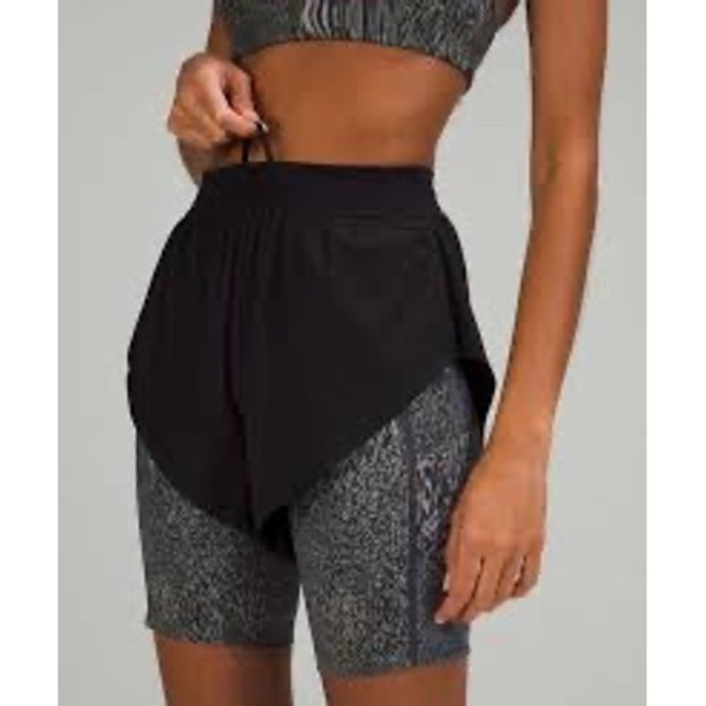 Lululemon lab Run Short 8 Black Foil Glitch Neutral 2-in-1 Athletic Shorts 4